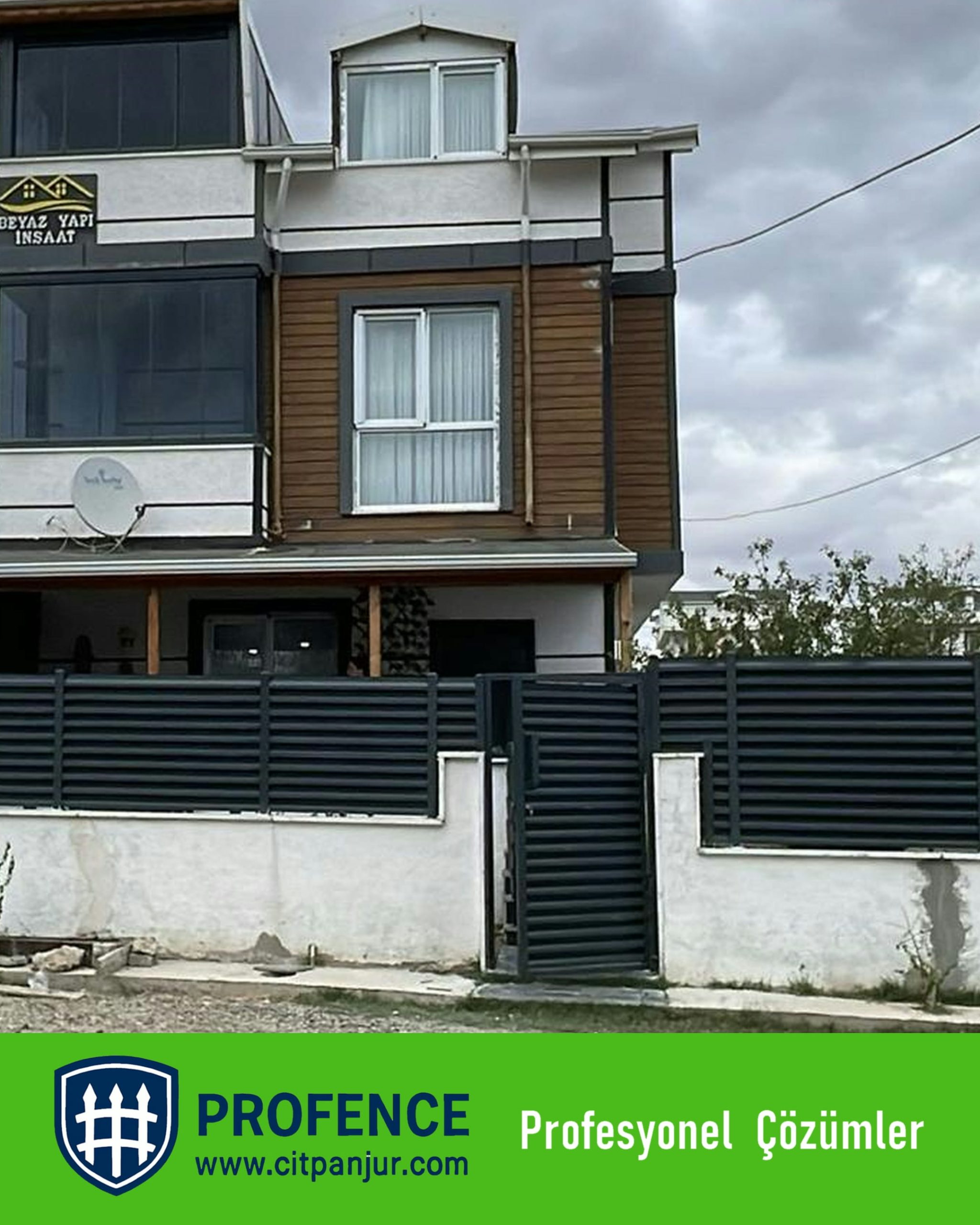 Bahçe Giriş Kapısı